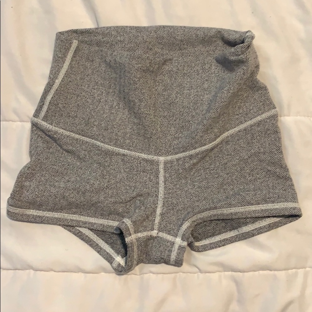High waisted lululemon boogie shorts